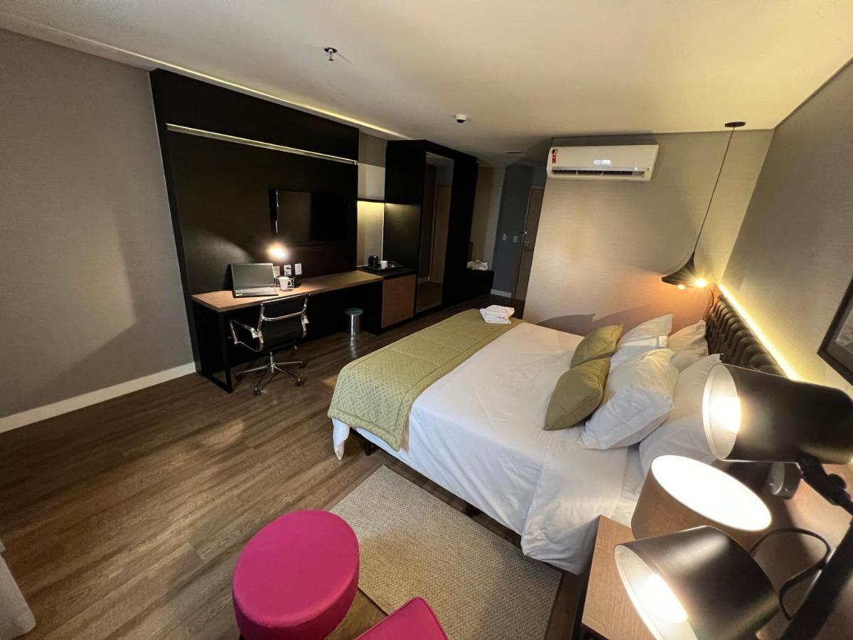 Qs Marista Hotel By Atlas Goiania Bagian luar foto