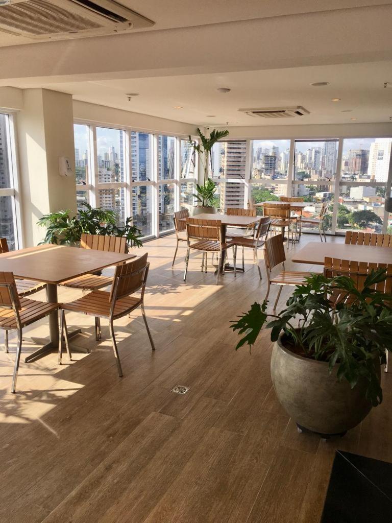 Qs Marista Hotel By Atlas Goiania Bagian luar foto
