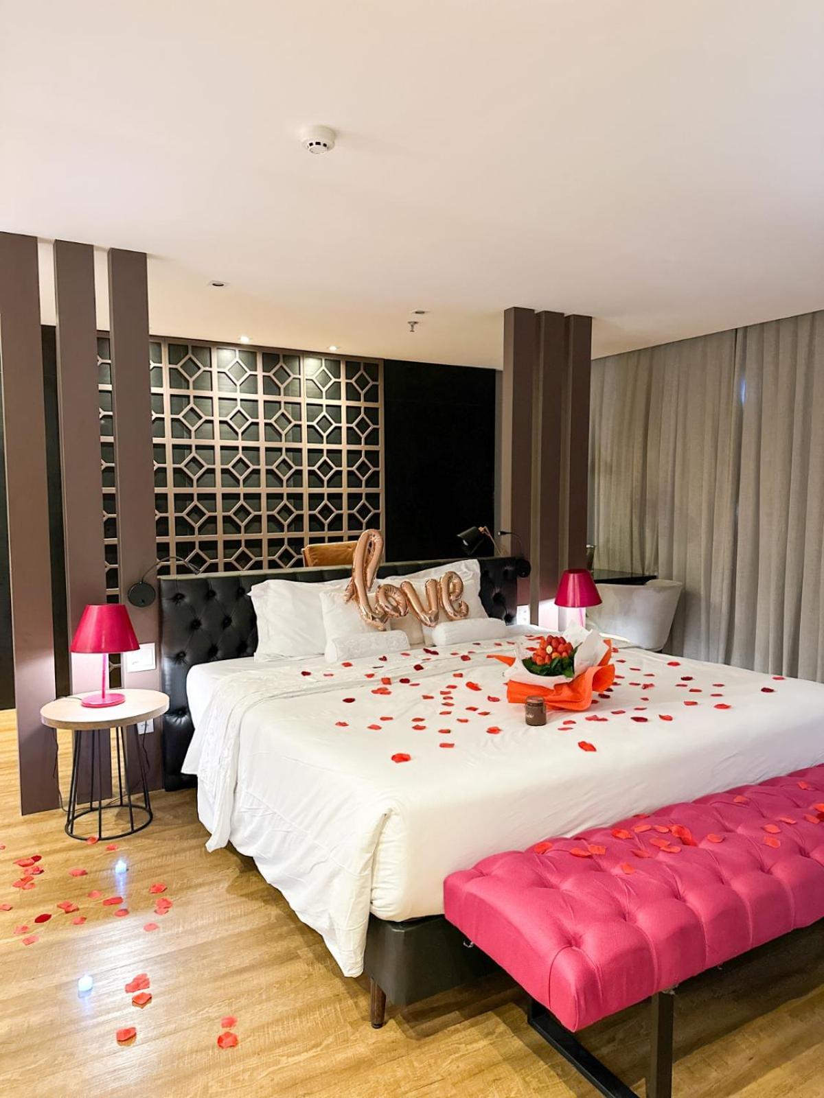 Qs Marista Hotel By Atlas Goiania Bagian luar foto